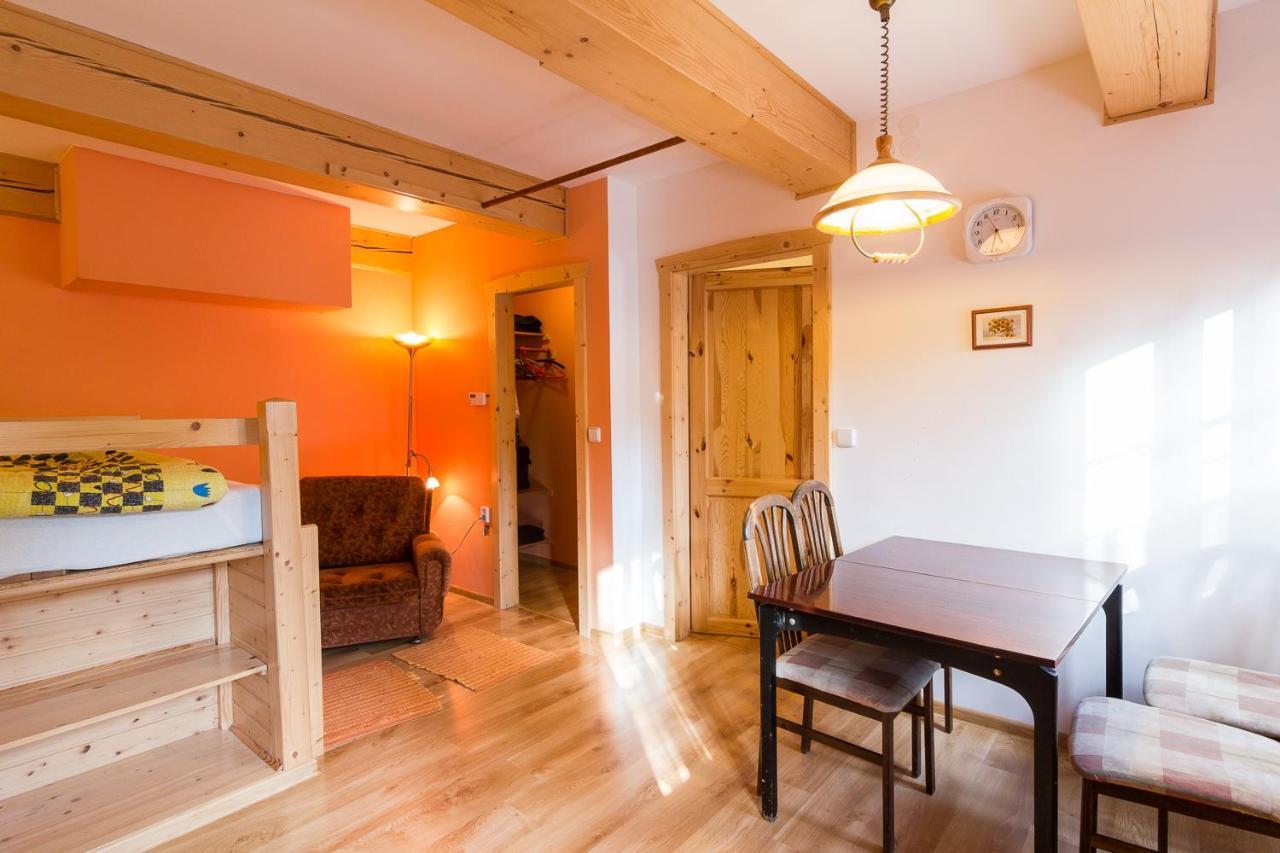 Apartman Mezi Stromy 로끼뜨니쩨나드이제로우 외부 사진